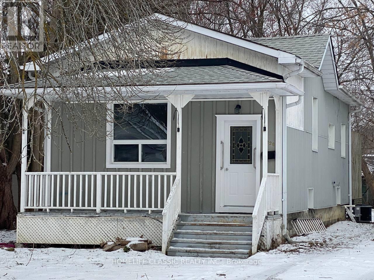 226 Royal Rd, Georgina, ON L4P 2T7