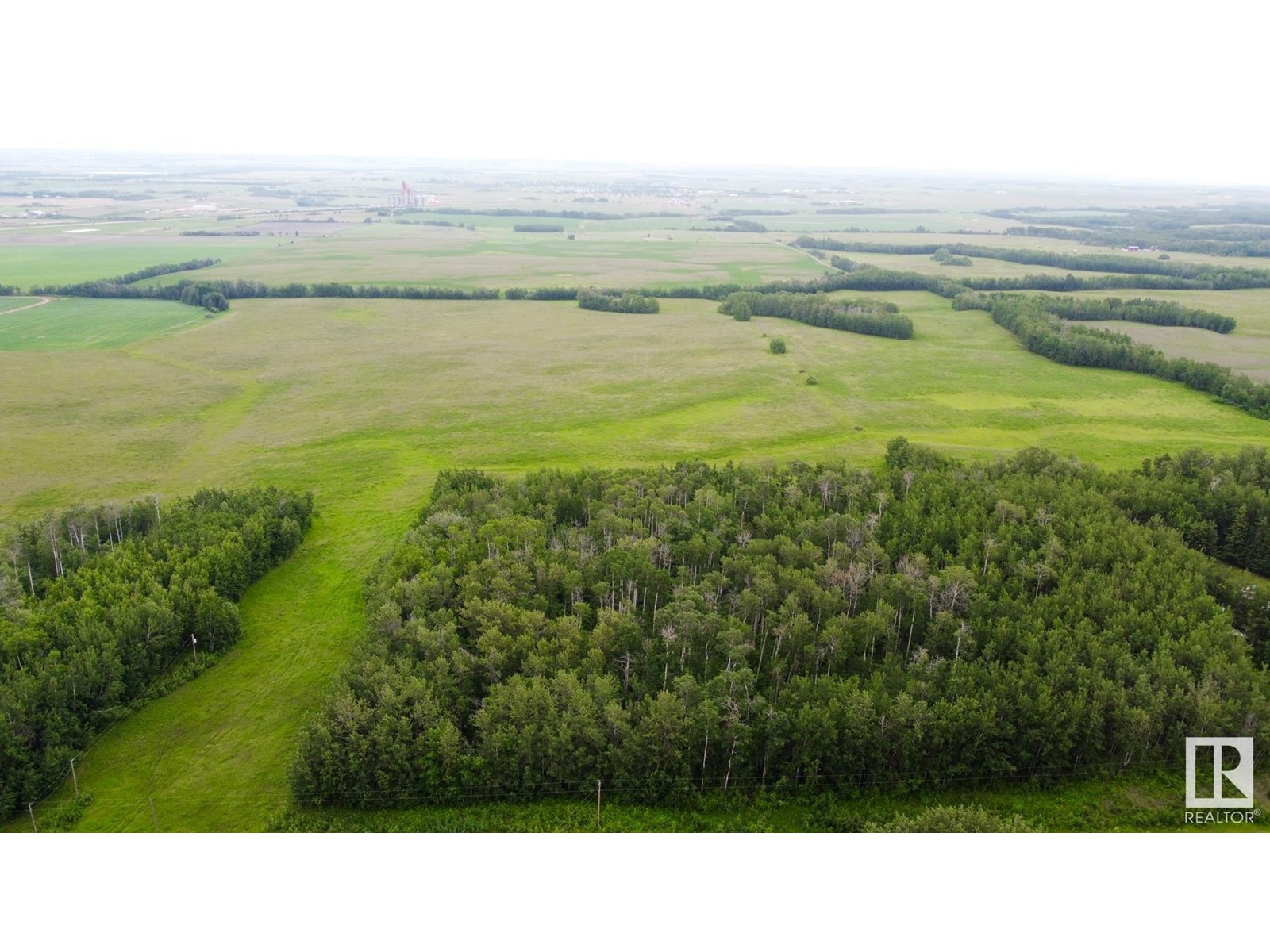 553 553xx Range Road 201, Rural Lamont County, AB T0B 2R0