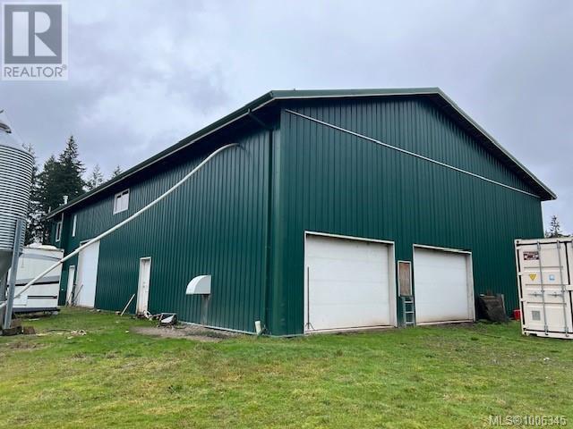 7318 Island Hwy N, Merville, BC V0R 2M0