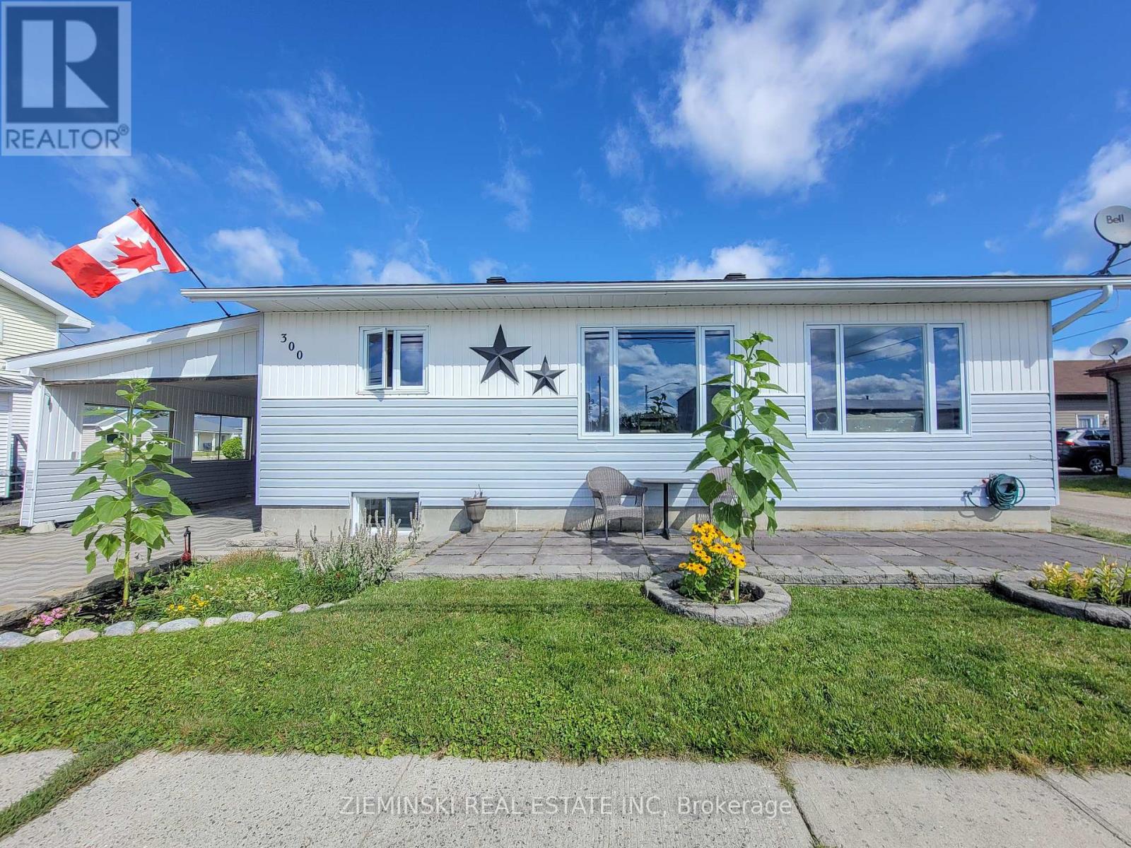 300 Teefy St, Iroquois Falls, ON P0K 1G0