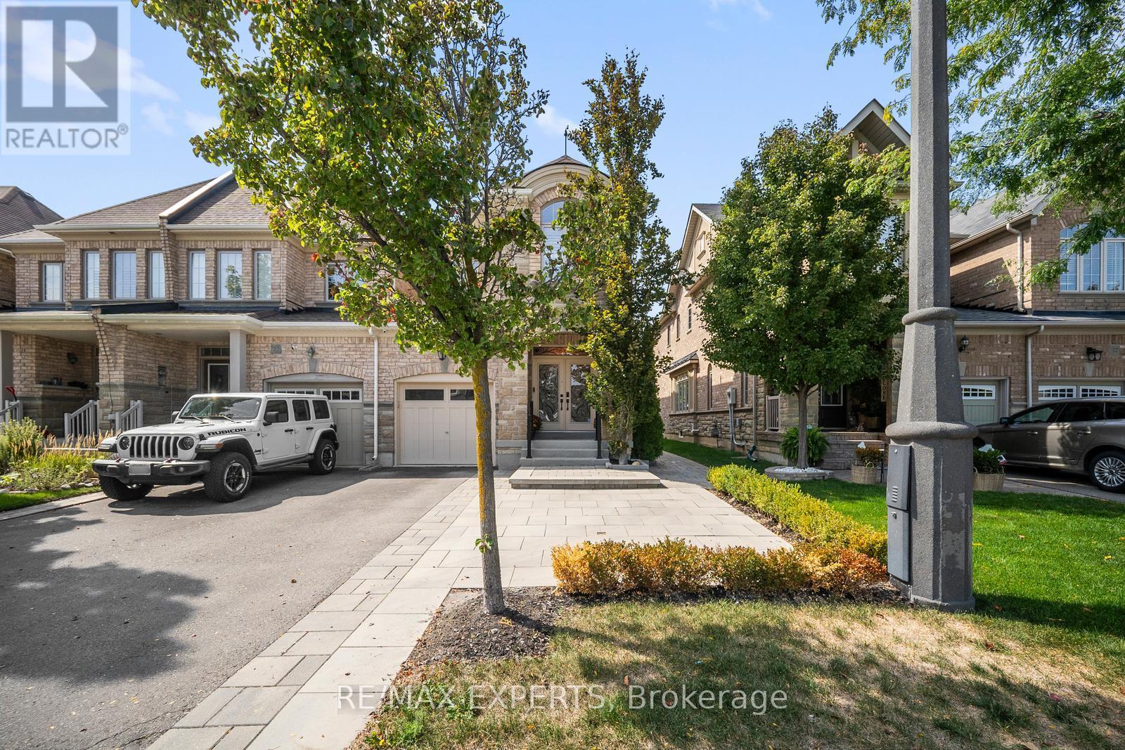 24 Sedgewick Pl, Vaughan, ON L4H 3J5