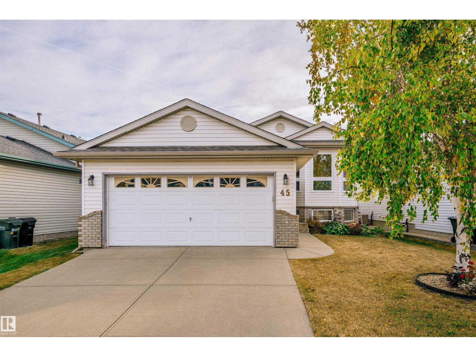 45 Dorian Way, Sherwood Park, AB T8H 1Y6