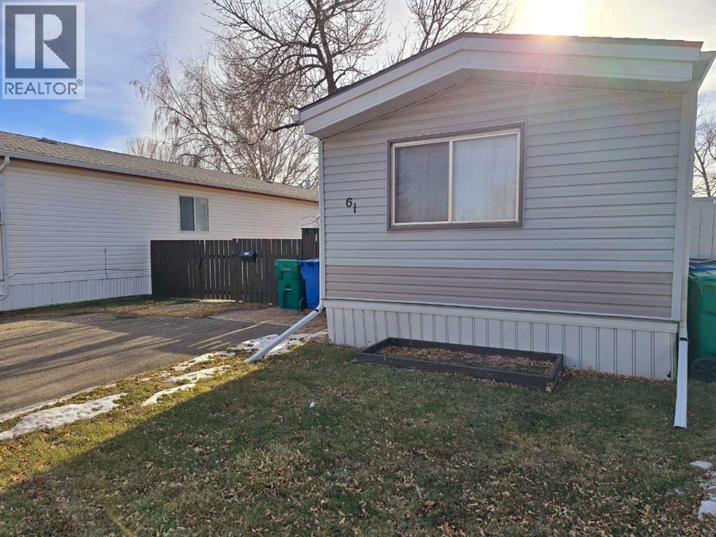 1410 43 Street South #61, Lethbridge, AB T1K 3S5