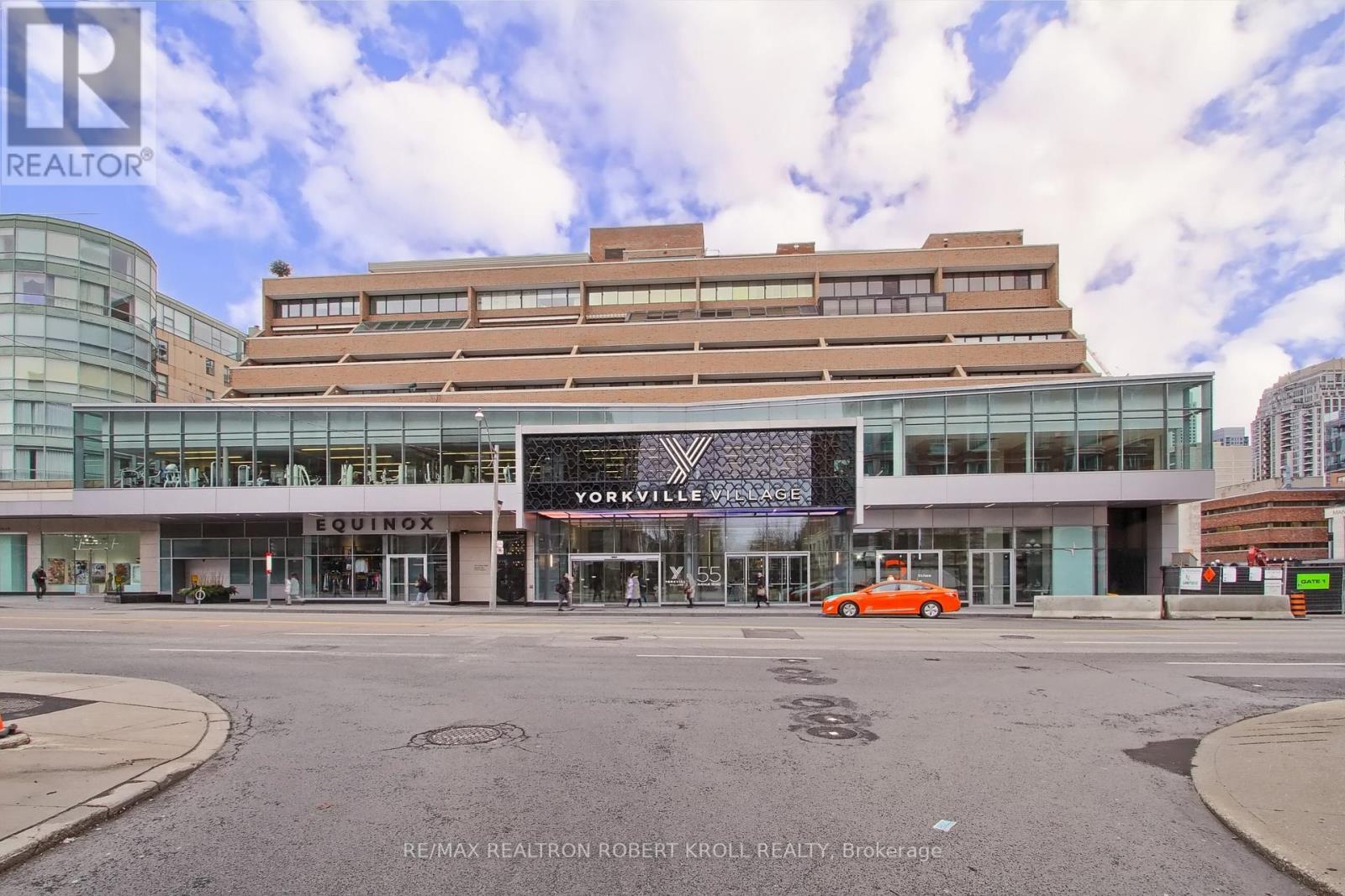 406 55a Avenue Rd, Toronto, ON M5R 3L2