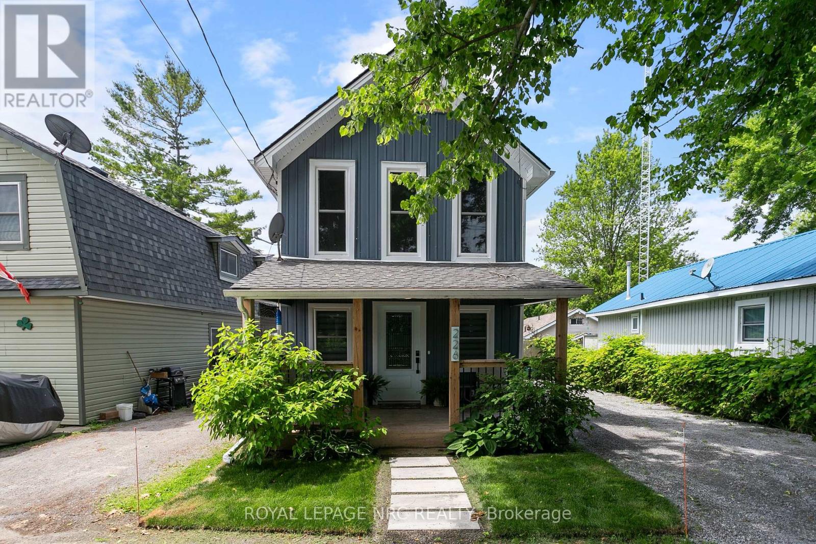 226 Lincoln Rd W, Fort Erie, ON L0S 1B0