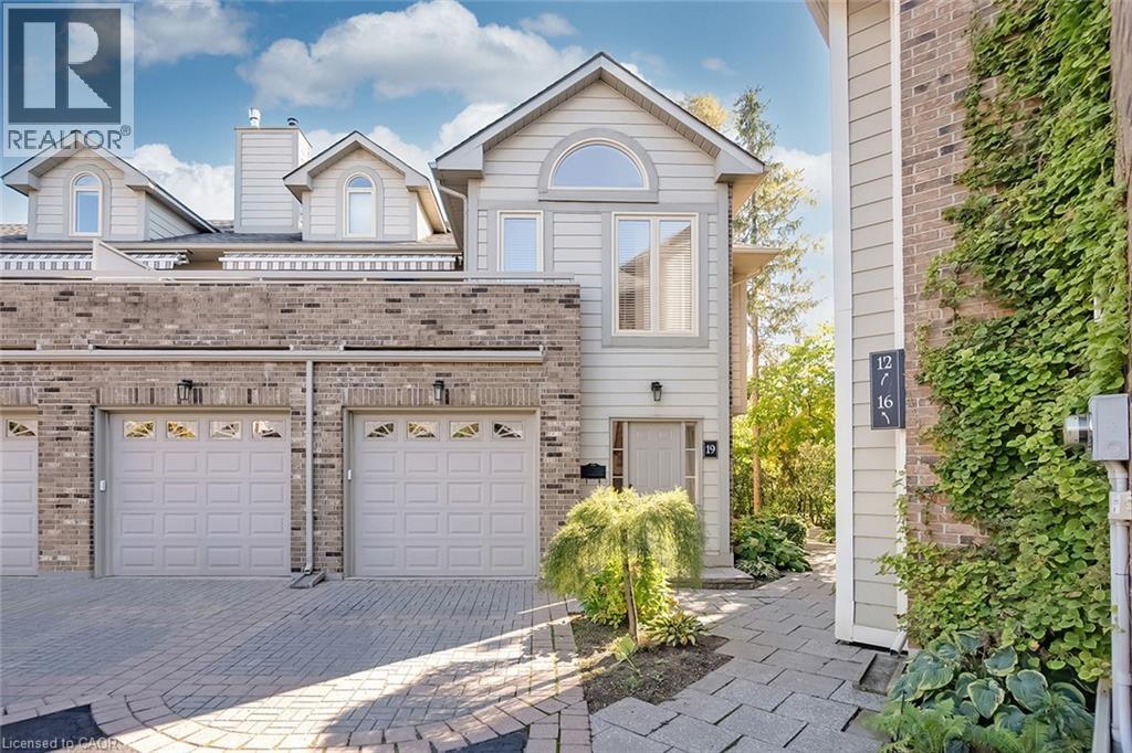 3230 New Street Unit 19, Burlington, ON L7N 1M8