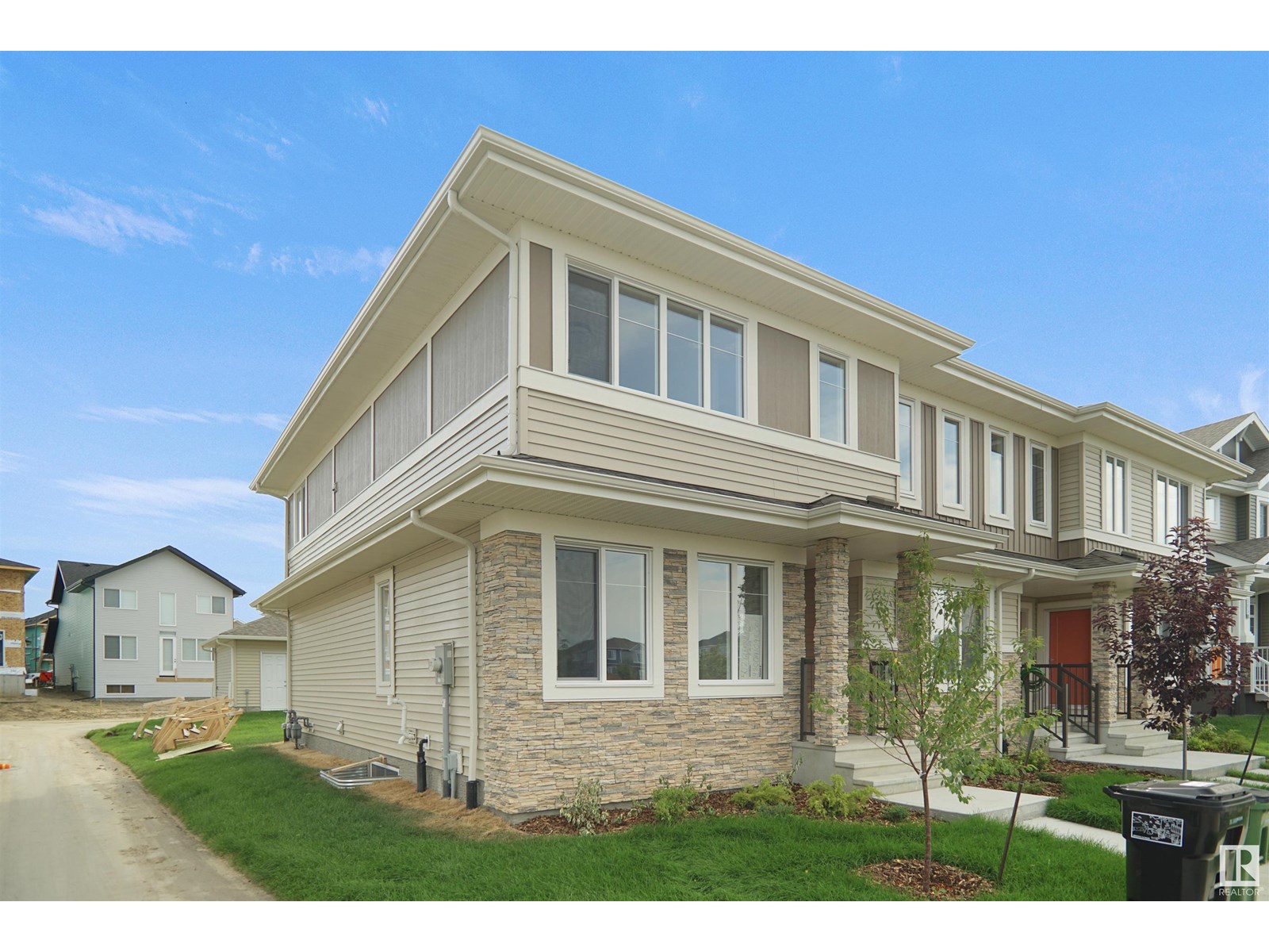 22 Av Nw Unit 19445, Edmonton, AB T6M 3J3