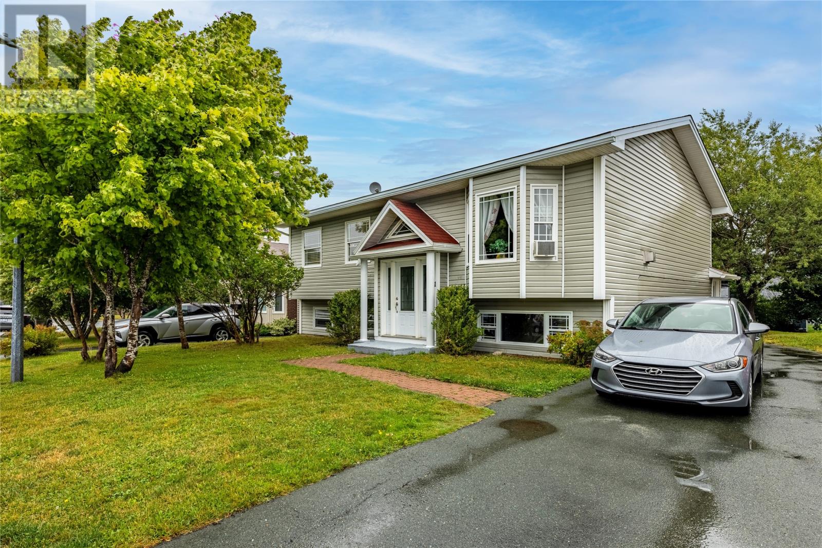 21 Sauve St, Mount Pearl, NL A1N 4K4