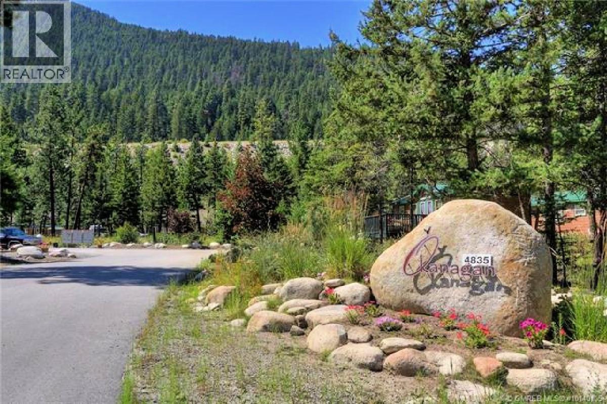 4835 Paradise Valley Drive Unit 9, Peachland, BC V0H 1X3