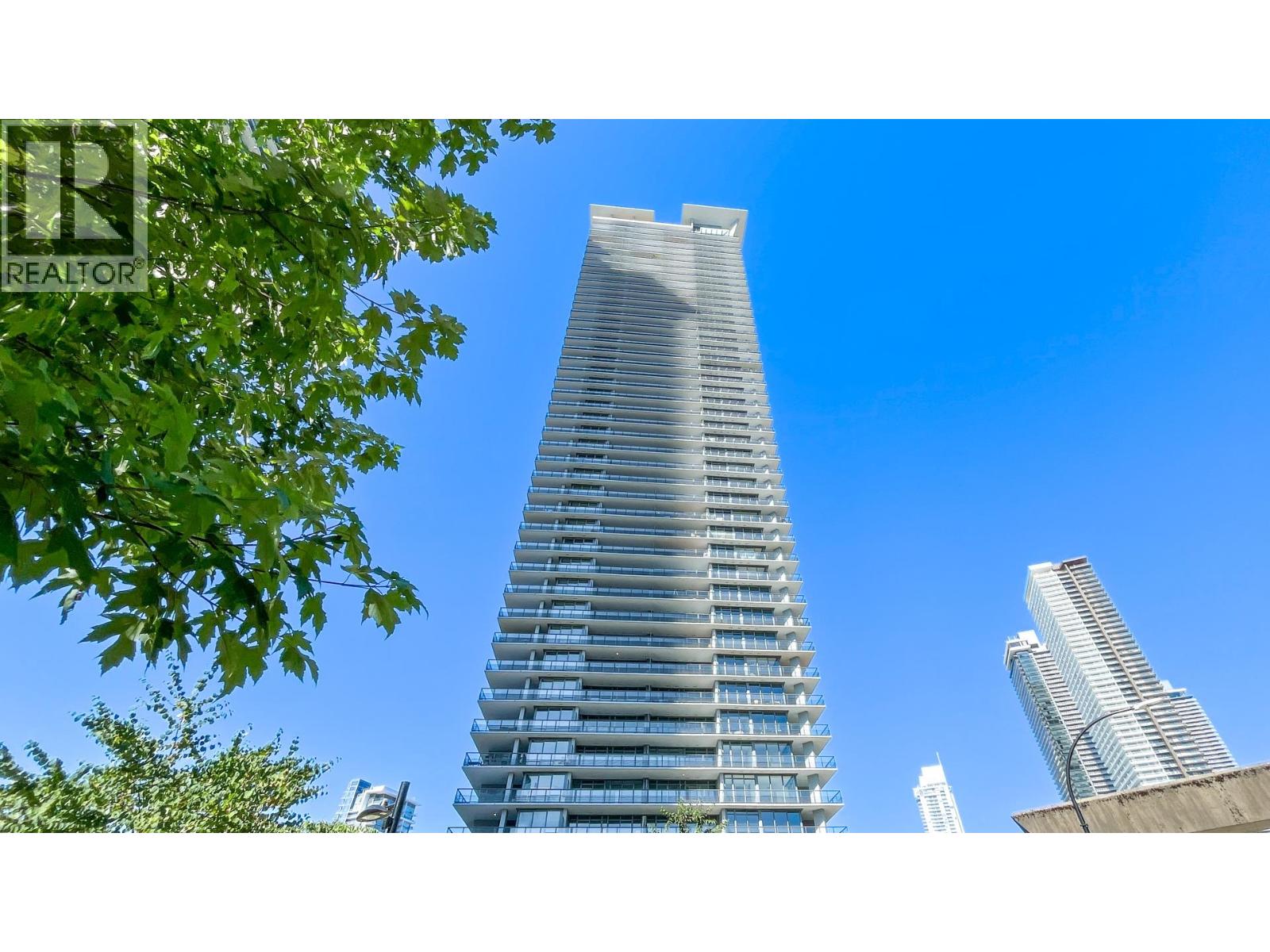 4720 Lougheed Highway Unit 1106, Burnaby, BC V5C 0M8