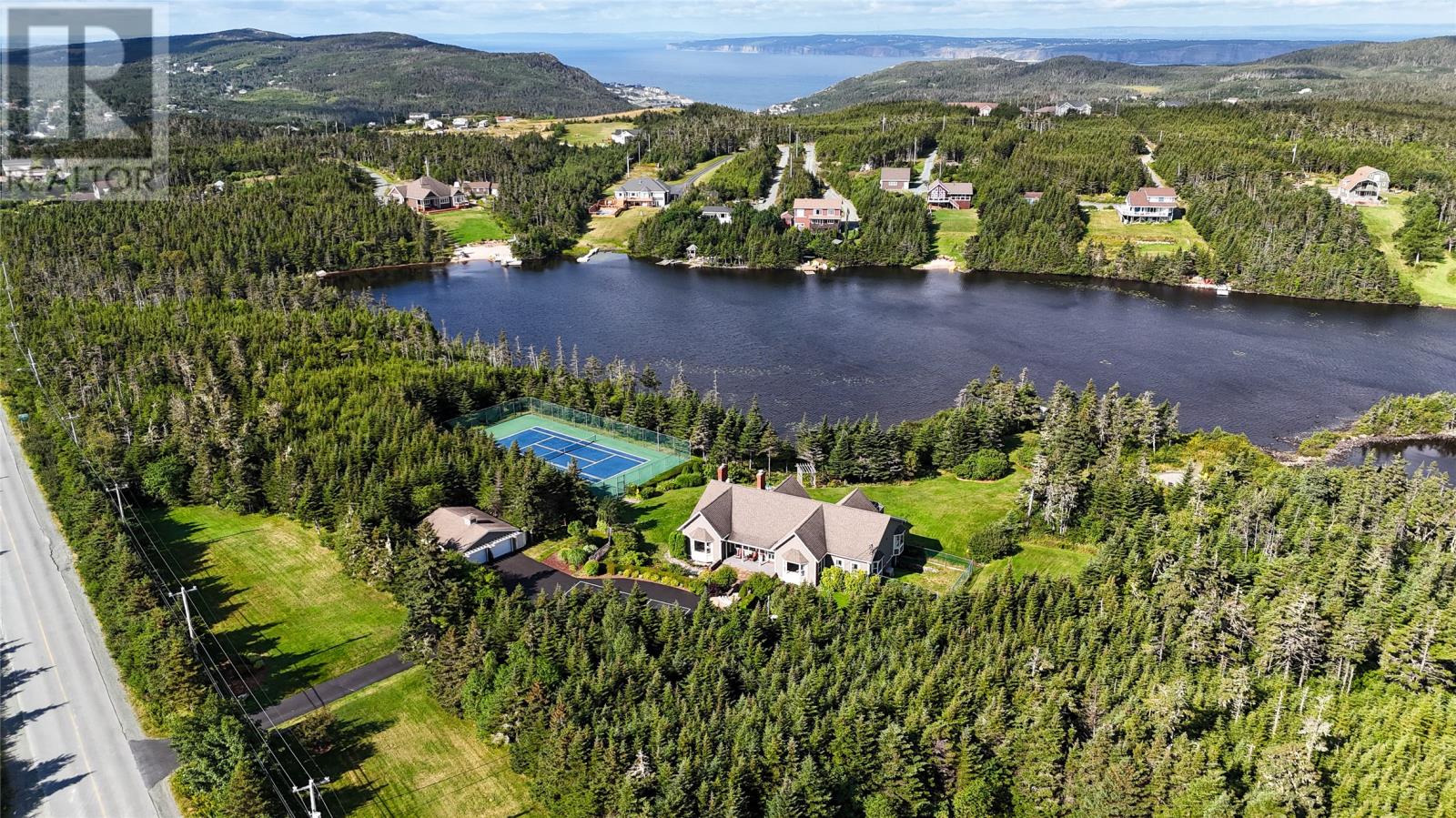 183 Bauline Line Ext, Portugal Cove-st. Phillips, NL A1M 2V4