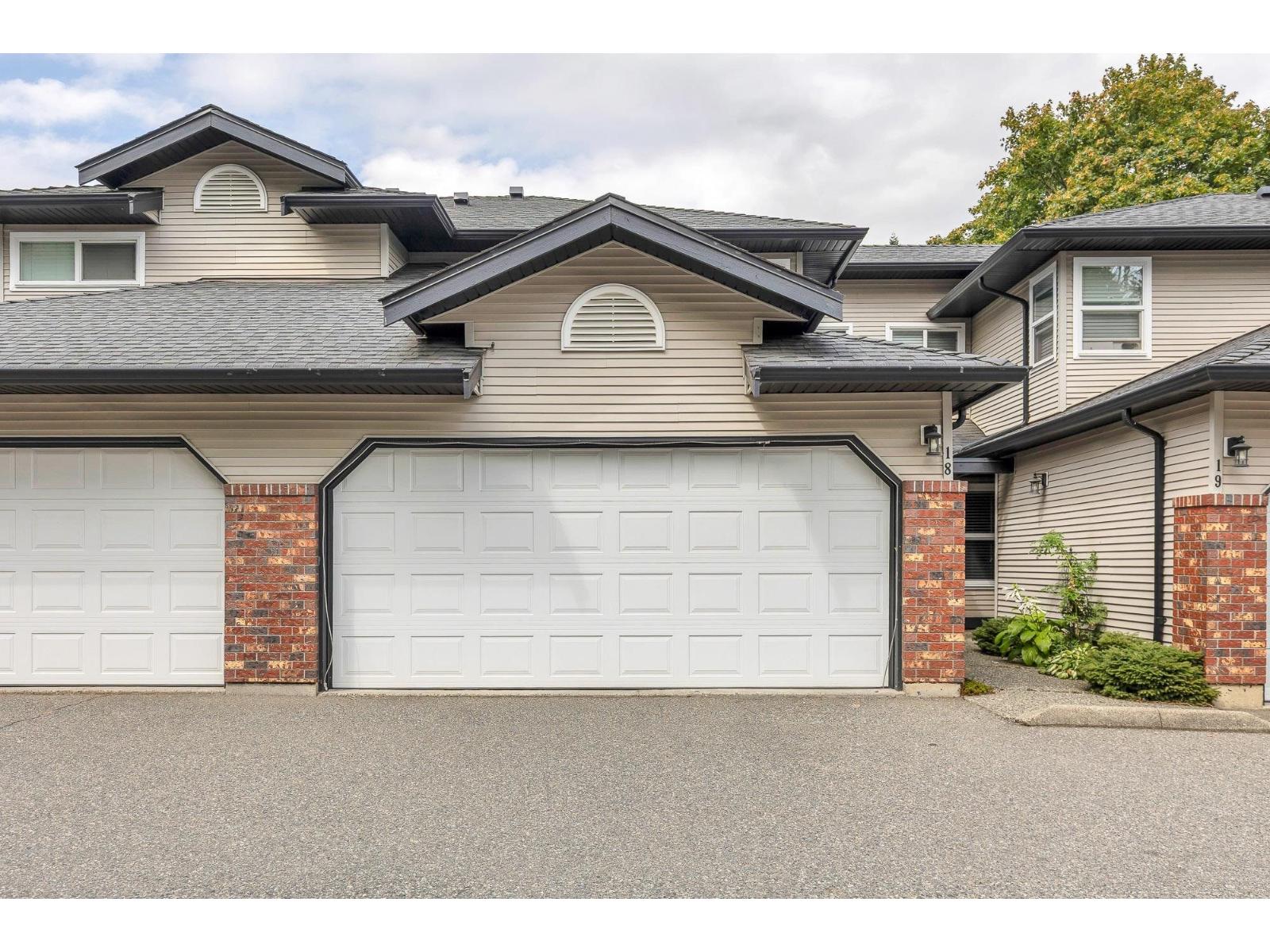 36060 Old Yale Road Unit 18, Abbotsford, BC V3G 2E9