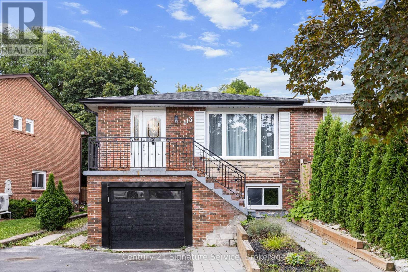 113 Mill St N, Brampton, ON L6X 2N8