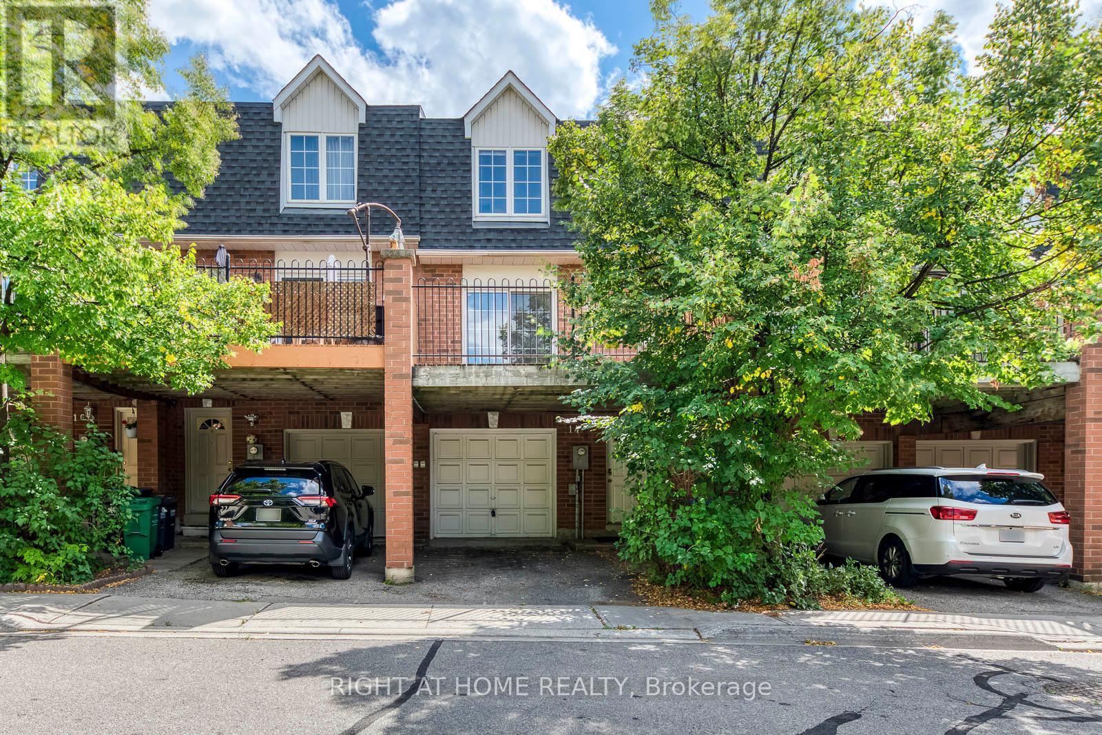 14 4991 Rathkeale Rd, Mississauga, ON L5V 2G9