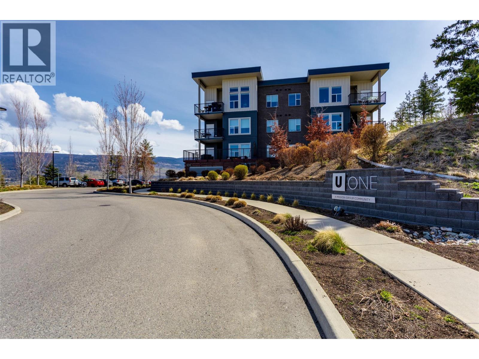 935 Academy Way Unit 118 Lot Apt 15, Kelowna, BC V1V 3A9