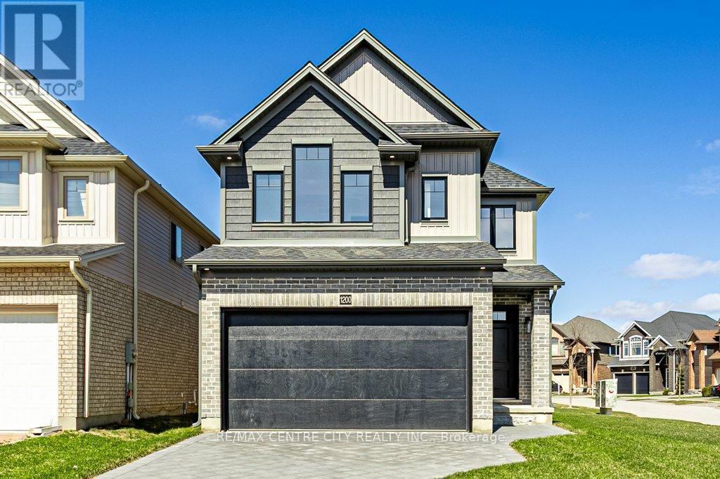 1200 Emma Chase Dr, London, ON N6G 0T2