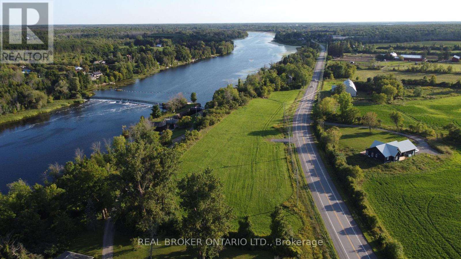 515 Heritage Dr, Montague, ON K0G 1N0