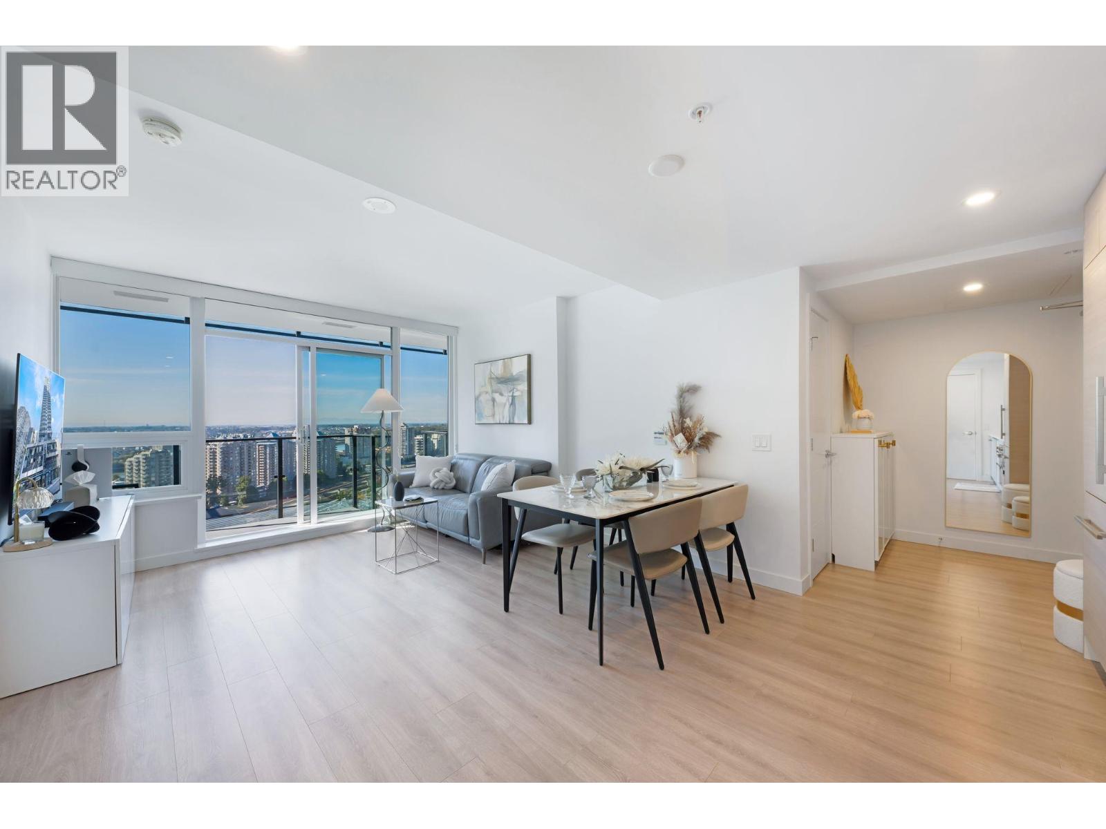 823 Carnarvon Street Unit 2401, New Westminster, BC V3M 0N5