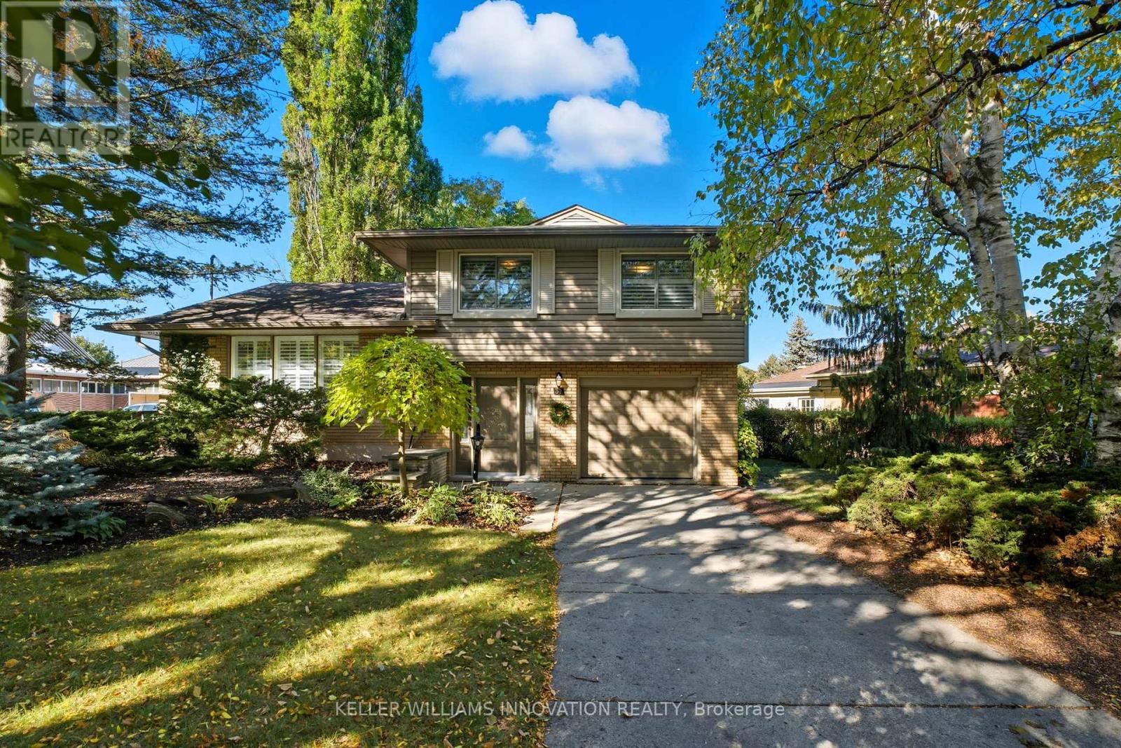 37 Kensington Ave, Kitchener, ON N2B 1J5