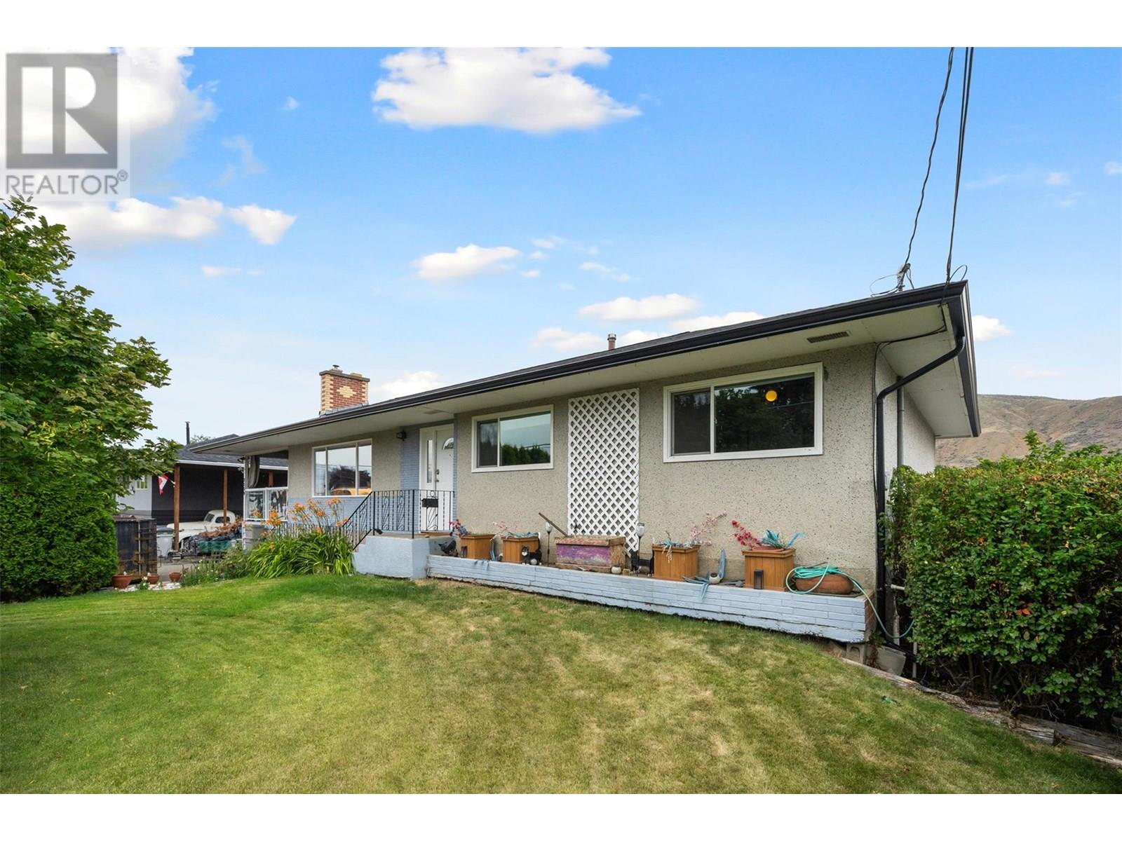 2150 Ponderosa Ave, Kamloops, BC v2b 4v9