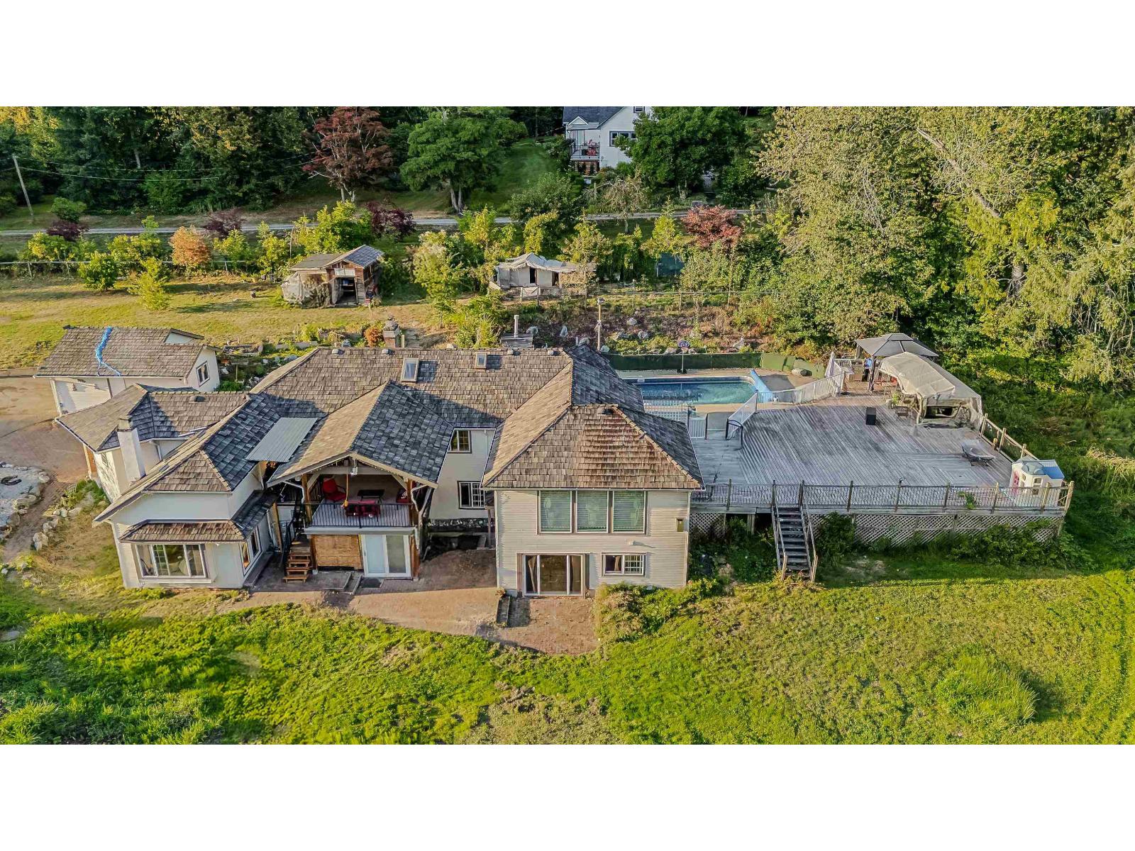 9538 Stave Lake St, Mission, BC V2V 6B2