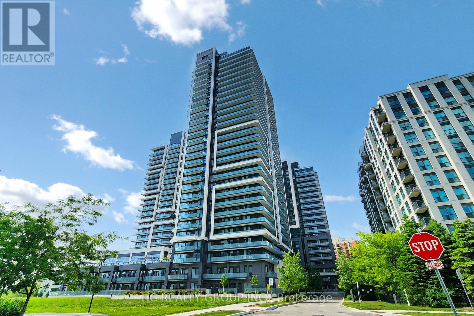 1111 105 Oneida Cres, Richmond Hill Langstaff, ON L4B 0H6