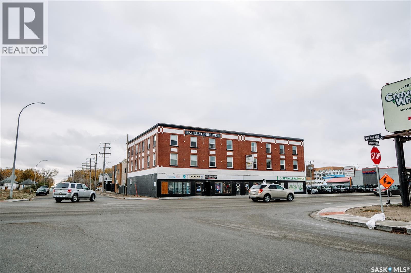 1174 Albert St, Regina, SK S4R 2R1