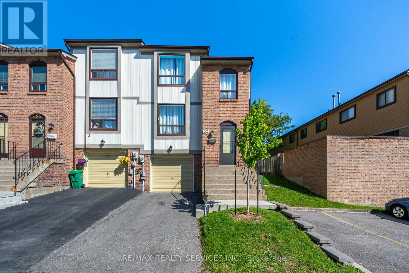 Massey Street Public School, Brampton, ON Houseful