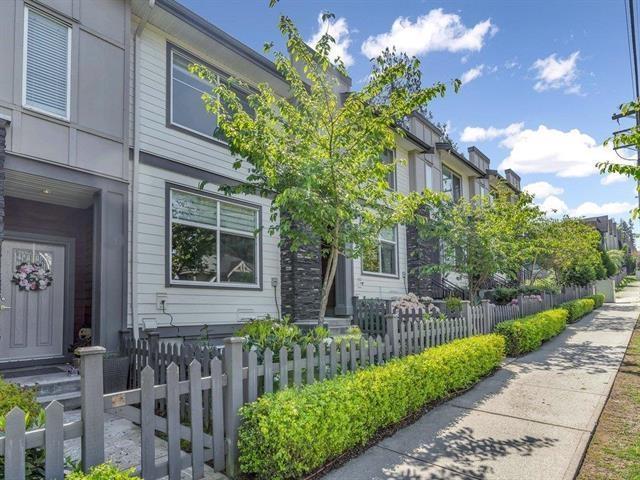 15633 Mountain View Drive Unit 25, Surrey, BC V3Z 0W8