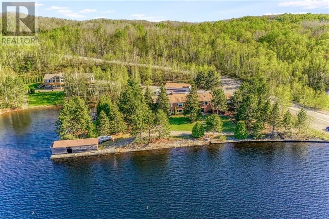 42 Bowlands Bay Rd, Skead, ON P0M 1H0