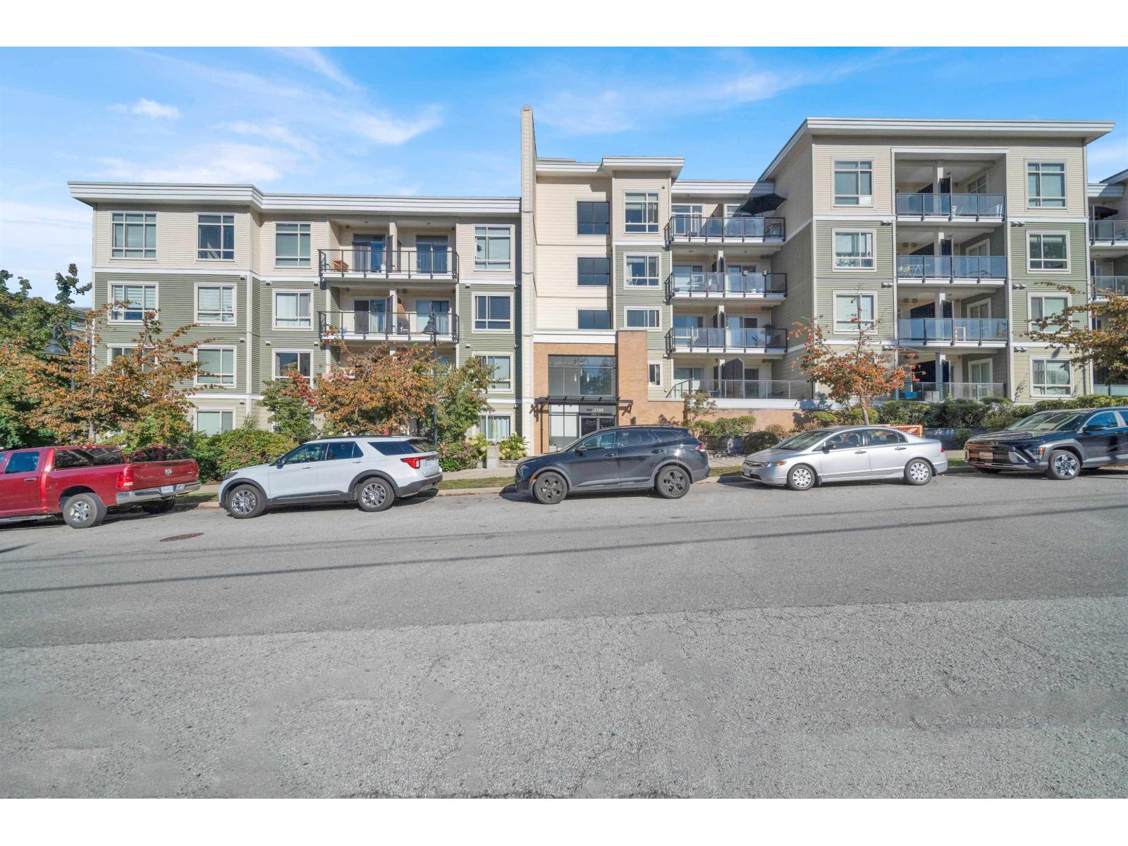 13789 107a Avenue Unit 309, Surrey, BC V3T 0B8
