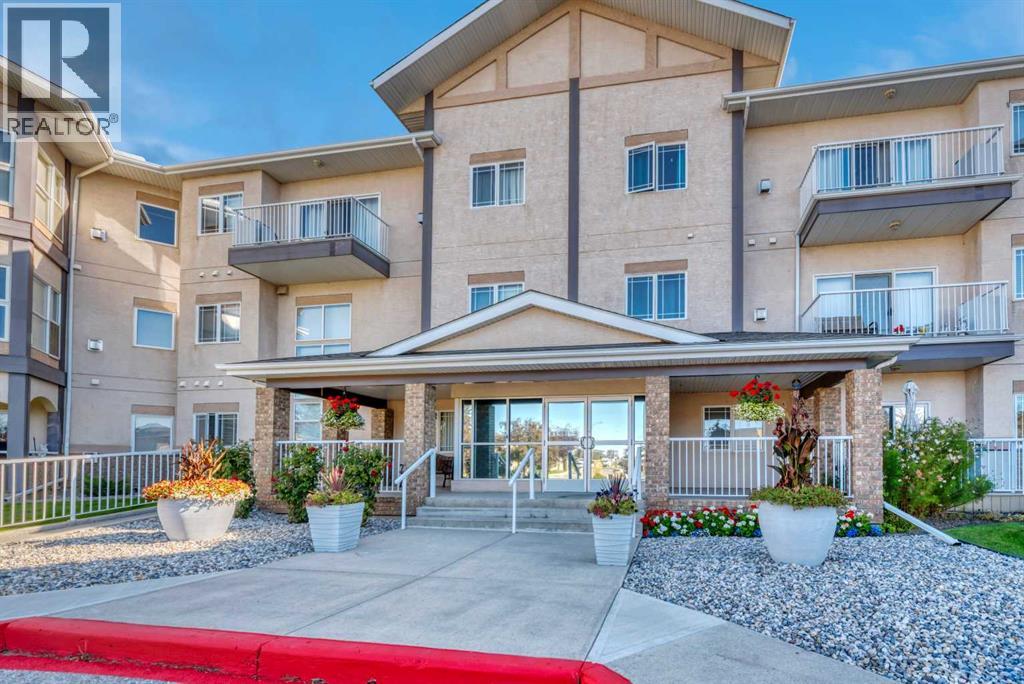 43 Westlake Circle Unit 112, Strathmore, AB T1P 1T6