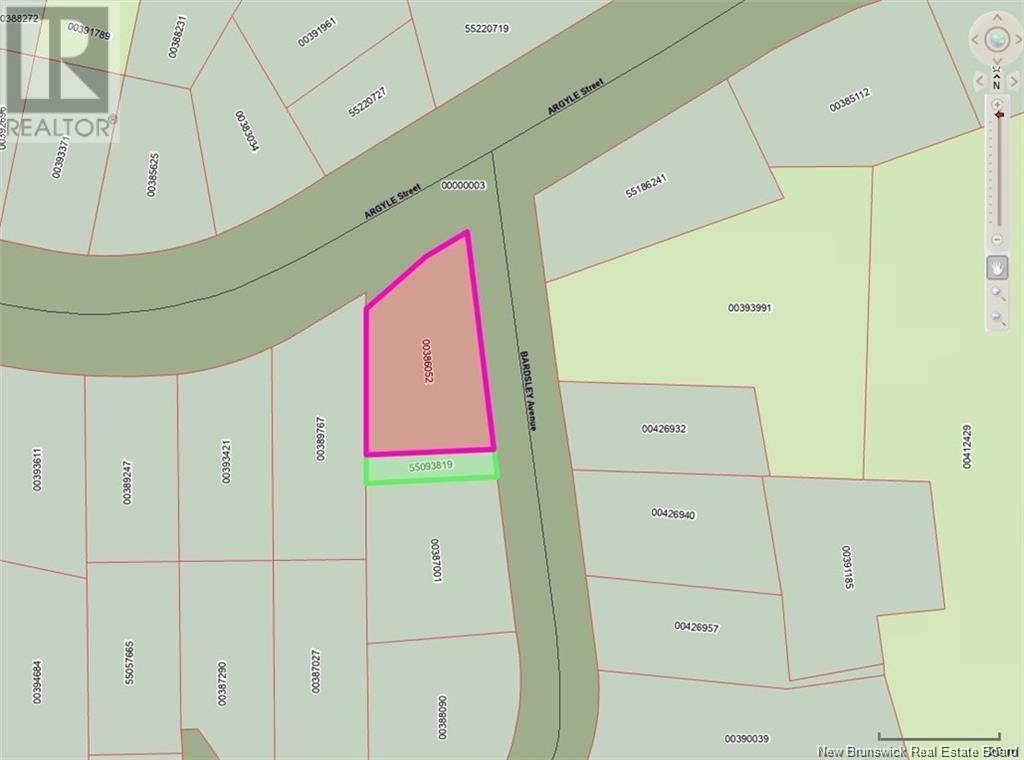 404 Bardsley Ave, Saint John, NB E2M 3B3