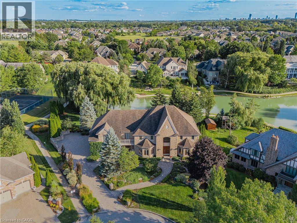 375 River Oak Pl, Waterloo, ON N2K 3N8
