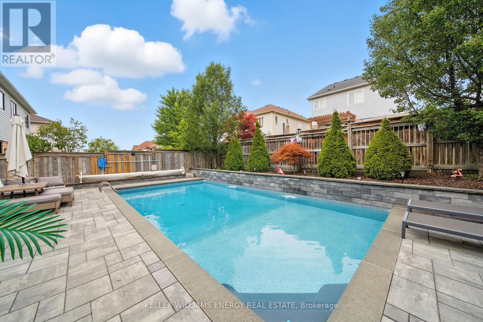26 Kersey Cres, Clarington, ON L1E 3J9