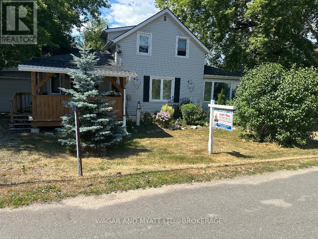 95 Young St E, Tyendinaga, ON K0K 3A0