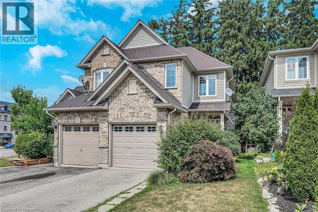 7 Goldenview Ct, Hamilton, ON L0R 2H4