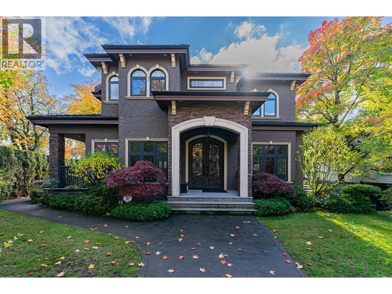 2502 W 36th Ave, Vancouver, BC V6N 2P5