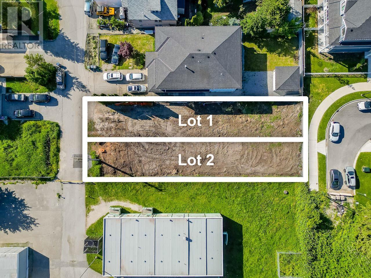 231 Lawrence St, New Westminster, BC V3M 5K9