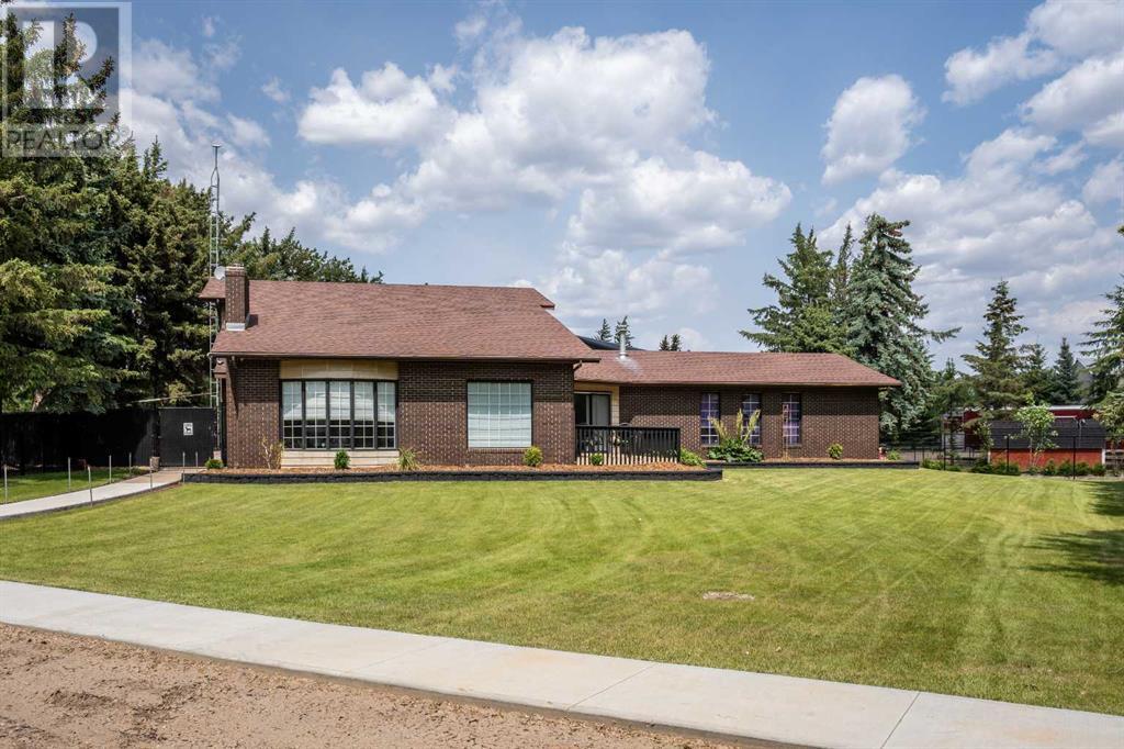 119 3 Avenue West, Alliance, AB T0B 0A0