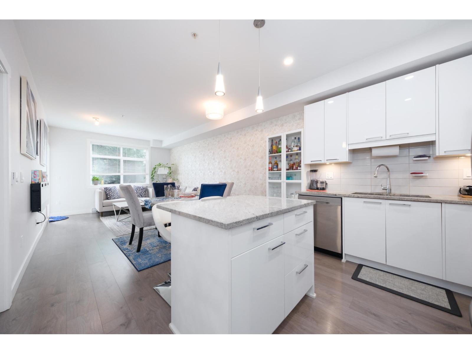 20696 Eastleigh Crescent Unit 317, Langley, BC V3A 4C4