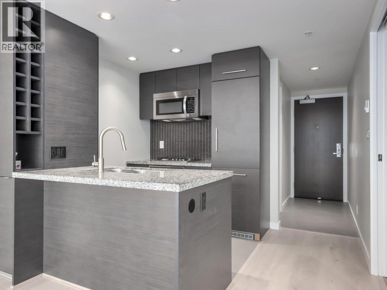 833 Homer Street Unit 2507, Vancouver, BC V6B 0H4