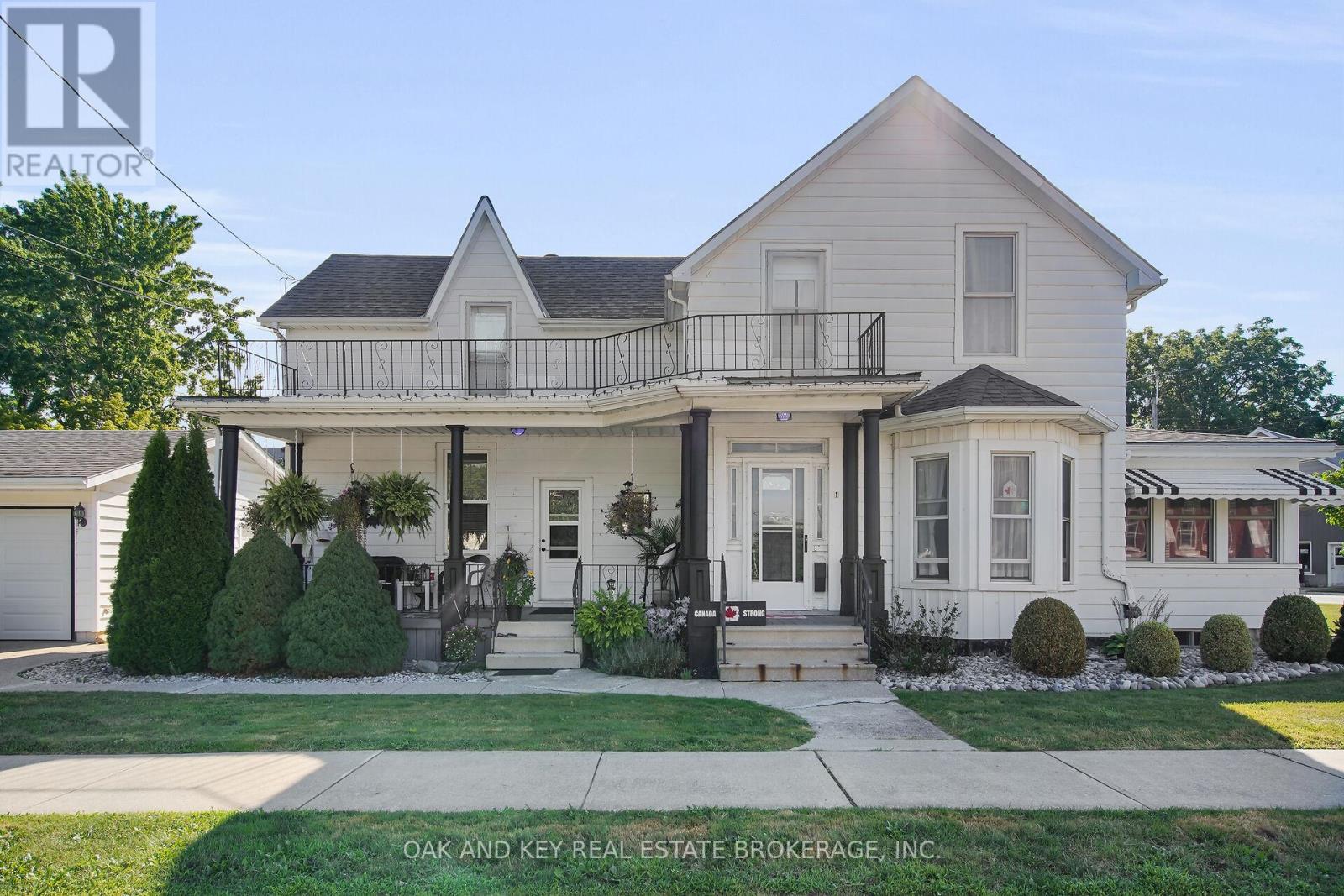 1 Prince St, Lambton Shores, ON N0N 1J0