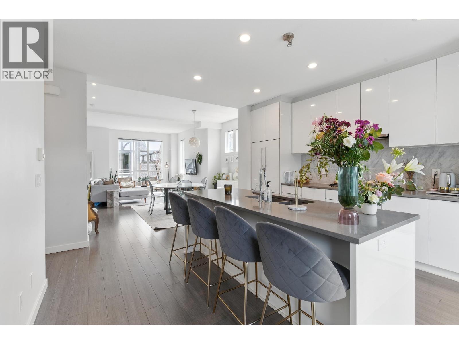 10388 No 2 Road Unit 123, Richmond, BC V7E 0B9