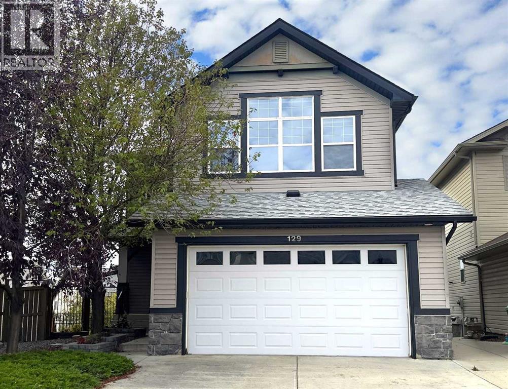 129 Pantego Bay NW, Calgary, AB T3K 0B7