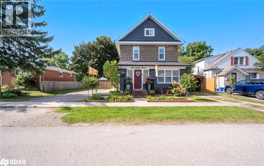 265 Arthur St, Halton Hills, ON L7J 1M2