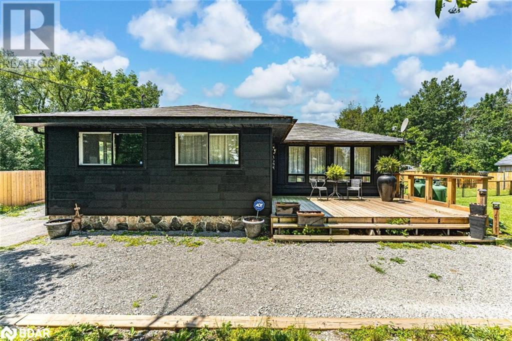 156 Woodlands Ave, Tay, ON L0K 1R0