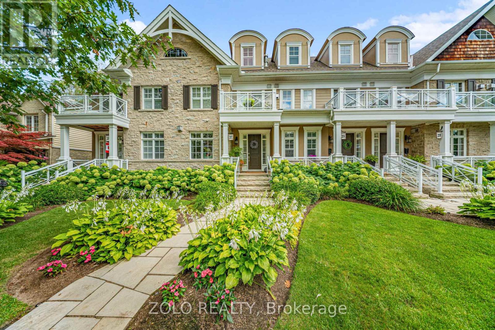 2372 Marine Dr, Oakville, ON L6L 1C4