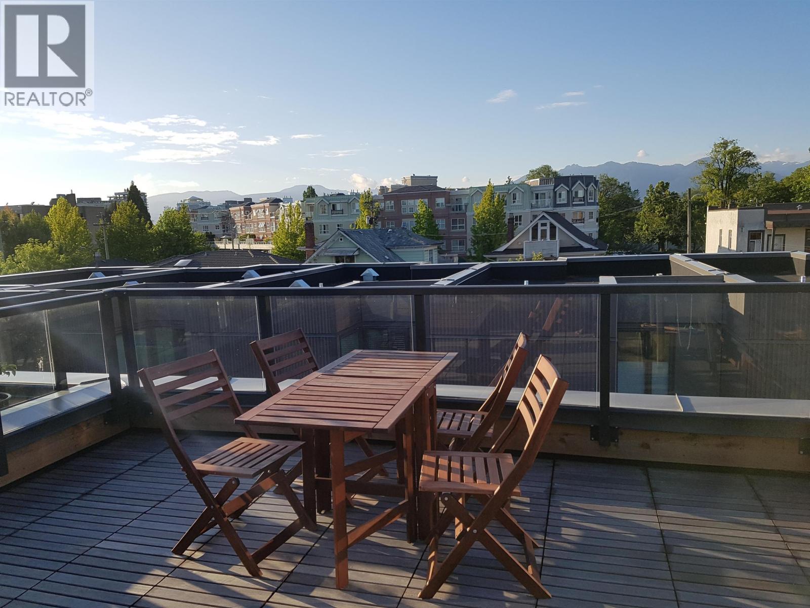 531 E 16th Avenue Unit 8, Vancouver, BC V5T 2V1