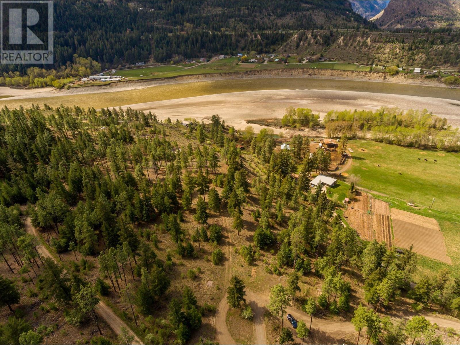105 Horsebeef Ter, Lillooet, BC V0K 1V0